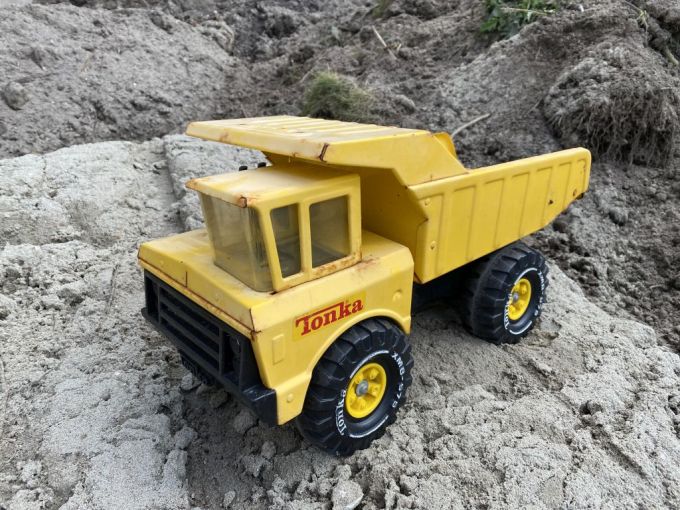 Tonka Mighty  Truck