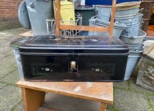 zwart emaille broodtrommel